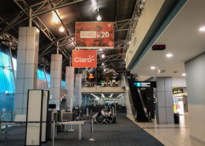 Внутренние пассажирские перевозки и чартерные рейсы из Канады, выполняемые в региональных терминалах, управляемых Tocumen International, зарегистрировали в марте 2022 г. в общей сложности 20 528 путешественников и 2054 воздушных судна